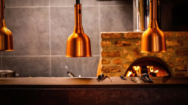 Alex Räsänen: Maailman makuja ja avotulen tunnelmaa Ylläksellä