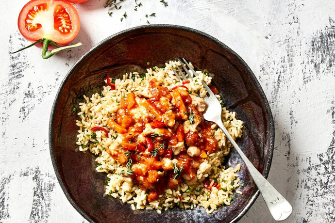 Broileri-kasviskastike