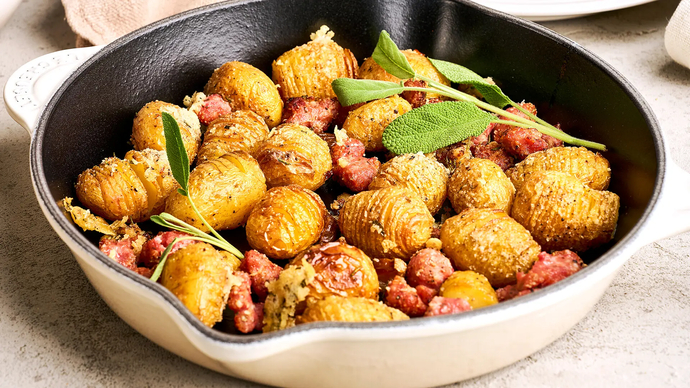 Hasselback-perunat sadonkorjuuteemalla