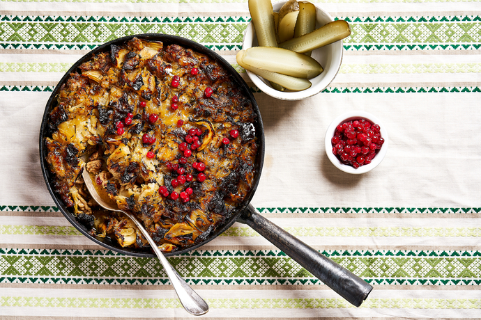 Kaalilaatikko ja ruskistettua voita