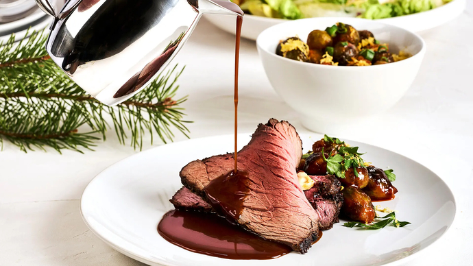 Punaviinikastike paahdetulla luuytimellä