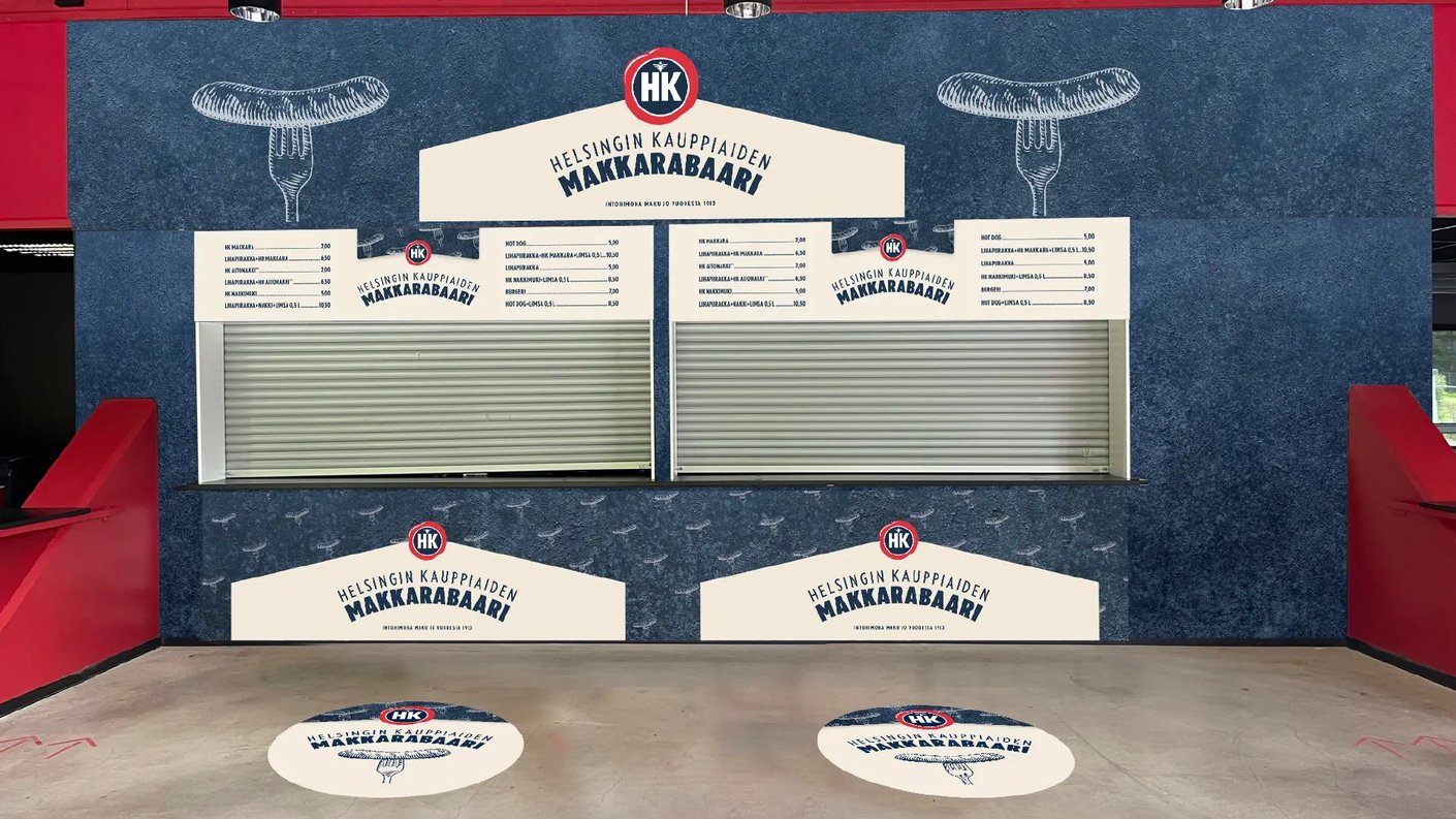 Näkymä HK Makkarabaari myyntipisteestä ja hinnastoista