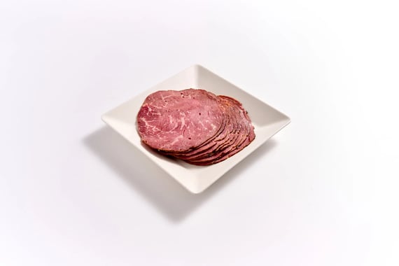 Tamminen Naudan ylikypsä savusaunaleikkele, viipaloitu (5044)